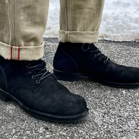 Viberg Service Boot in Seidel Black Oil Tan Roughout