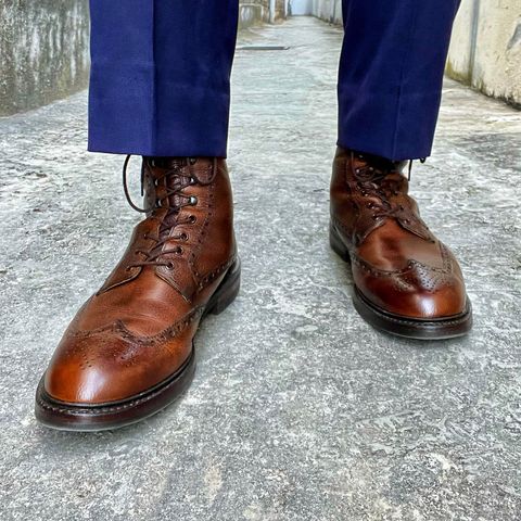 Crockett & Jones Islay in Dark Brown Scotch Grain