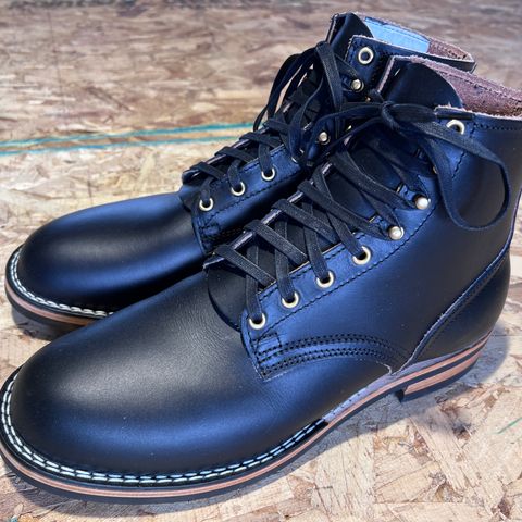 Nicks Free Range in Wickett & Craig Black Oiled Latigo