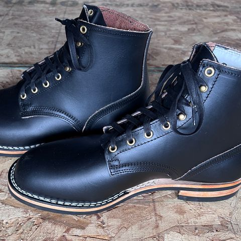 Nicks Free Range in Wickett & Craig Black Oiled Latigo