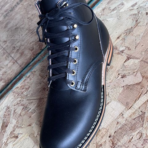 Nicks Free Range in Wickett & Craig Black Oiled Latigo