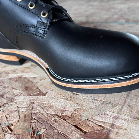 Nicks Free Range in Wickett & Craig Black Oiled Latigo