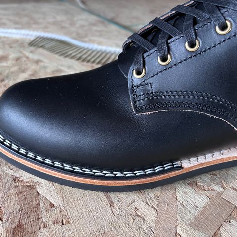 Nicks Free Range in Wickett & Craig Black Oiled Latigo