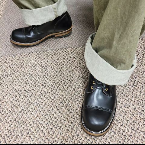 Iron Boots Pitman in Seidel Black Double Shot