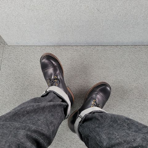 Iron Boots Pitman in Seidel Black Double Shot