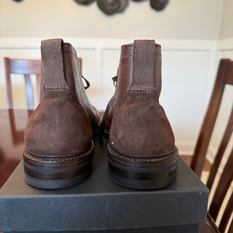 Allen Edmonds Discovery Lace To Toe in Allen Edmonds Brown Vegetable Tanned