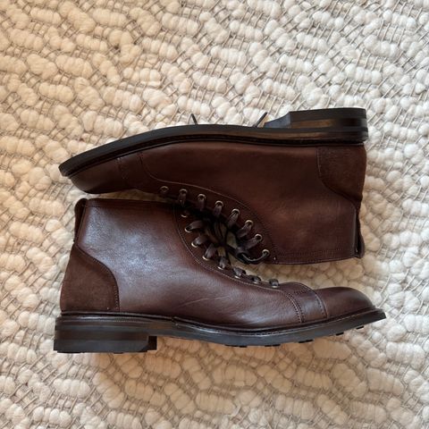 Allen Edmonds Discovery Lace To Toe in Allen Edmonds Brown Vegetable Tanned