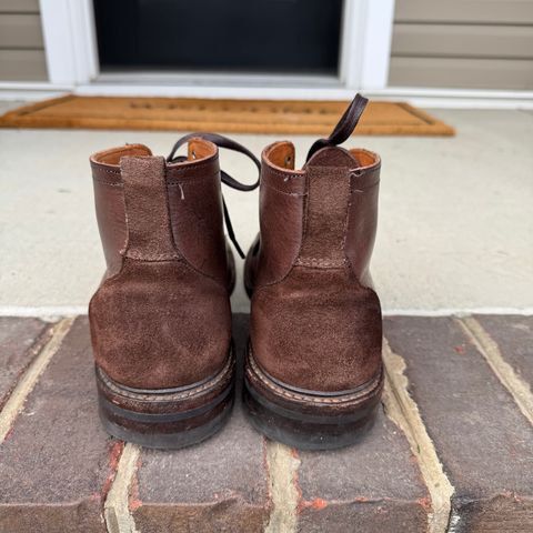 Allen Edmonds Discovery Lace To Toe in Allen Edmonds Brown Vegetable Tanned