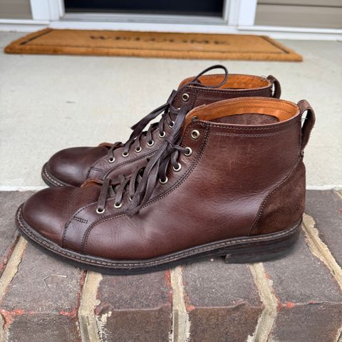 Allen Edmonds Discovery Lace To Toe in Allen Edmonds Brown Vegetable Tanned