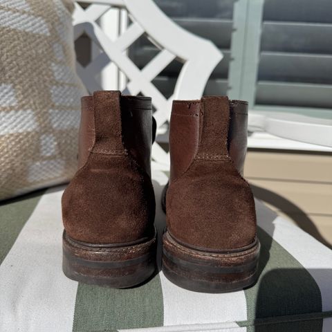 Allen Edmonds Discovery Lace To Toe in Allen Edmonds Brown Vegetable Tanned