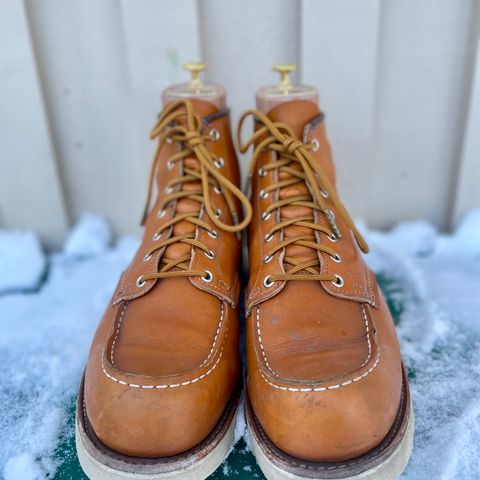 View photo of Irish Setter 6-Inch Classic Moc in Gold Russet Sequoia