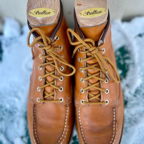 View photo of Irish Setter 6-Inch Classic Moc in Gold Russet Sequoia