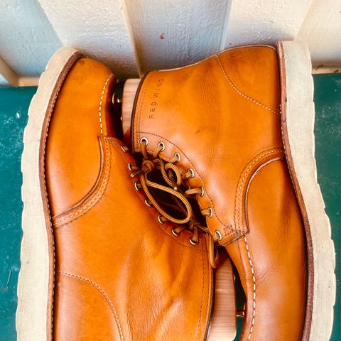 View photo of Irish Setter 6-Inch Classic Moc in Gold Russet Sequoia