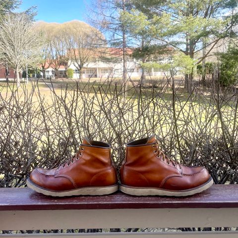 View photo of Irish Setter 6-Inch Classic Moc in Gold Russet Sequoia