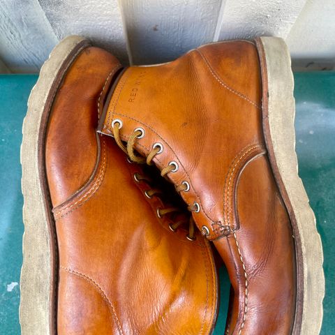 View photo of Irish Setter 6-Inch Classic Moc in Gold Russet Sequoia