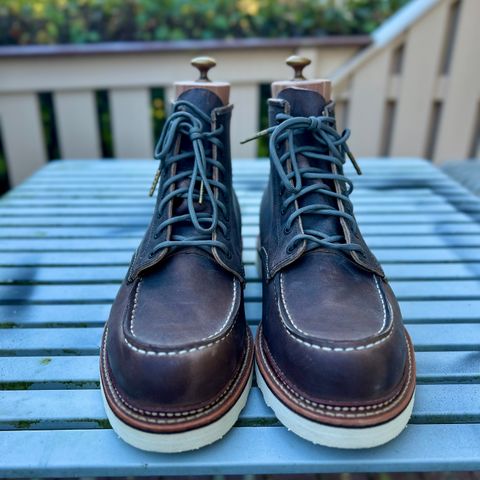 View photo of Red Wing 8883 in Concrete Rough & Tough leather