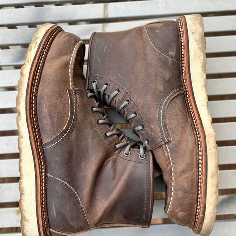 View photo of Red Wing 8883 in Concrete Rough & Tough leather