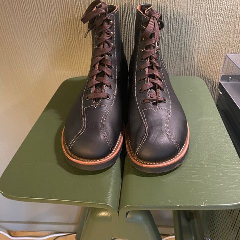 Red Wing 1920s Outing Boot in S.B. Foot Black Prairie