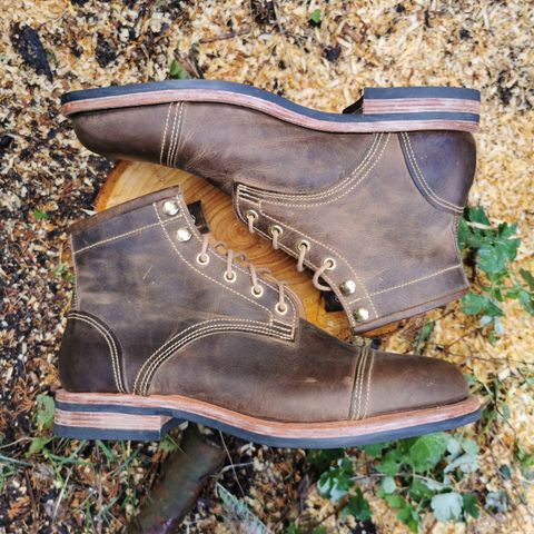 Kustom Kraft Unlisted Model in Unknown Leather