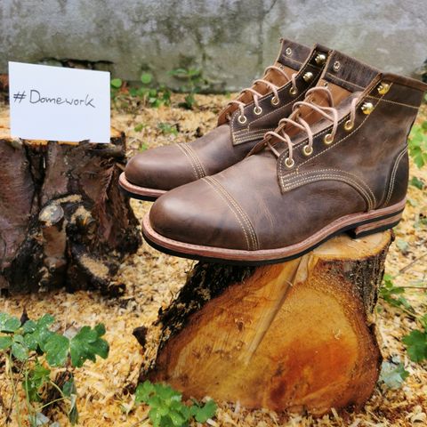 Kustom Kraft Unlisted Model in Unknown Leather