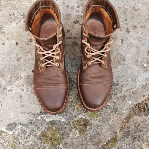 Kustom Kraft Unlisted Model in Unknown Leather