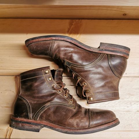 Kustom Kraft Unlisted Model in Unknown Leather