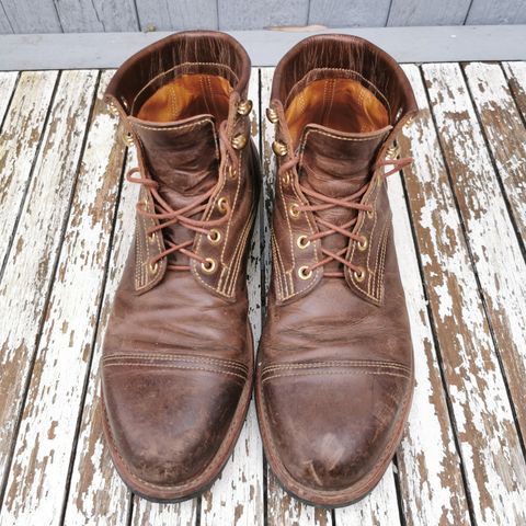 Kustom Kraft Unlisted Model in Unknown Leather