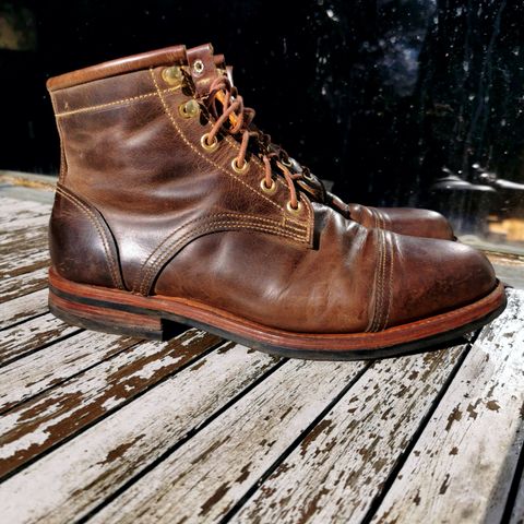 Kustom Kraft Unlisted Model in Unknown Leather