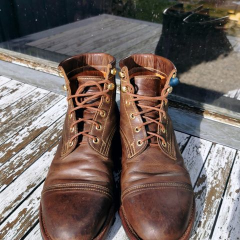 Kustom Kraft Unlisted Model in Unknown Leather