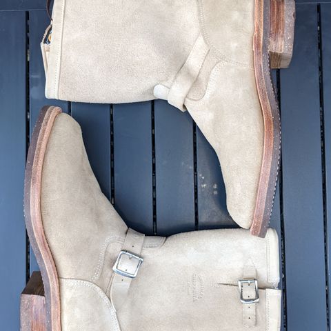 Chippewa 11" Engineer Boot in Sand Roughout