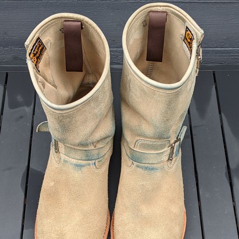 Chippewa 11" Engineer Boot in Sand Roughout