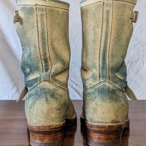 Chippewa 11" Engineer Boot in Sand Roughout