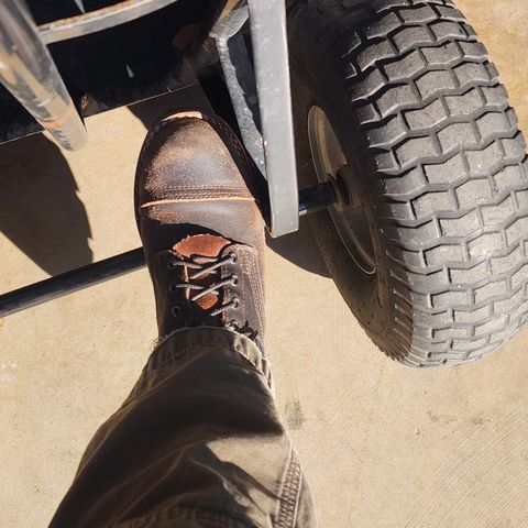 Nicks Nicks/ x Butterscotch Triton Boot in Nicks/ Horween Black Waxed Flesh