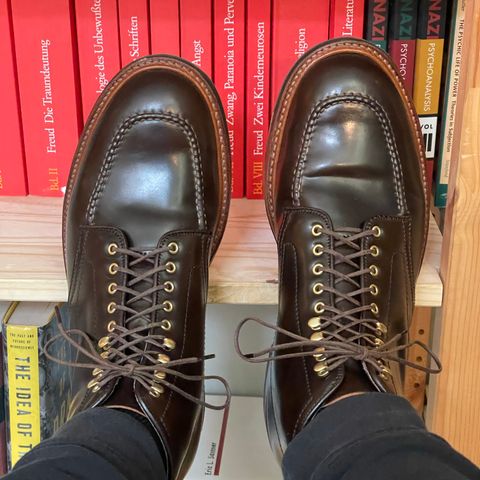 View photo of Alden Indy Boot in Horween Cigar Shell Cordovan