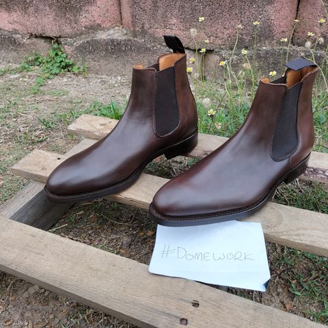 Herring Wainwright Chelsea Boots in Dark Brown Calf