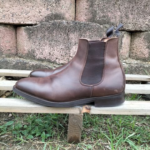 Herring Wainwright Chelsea Boots in Dark Brown Calf