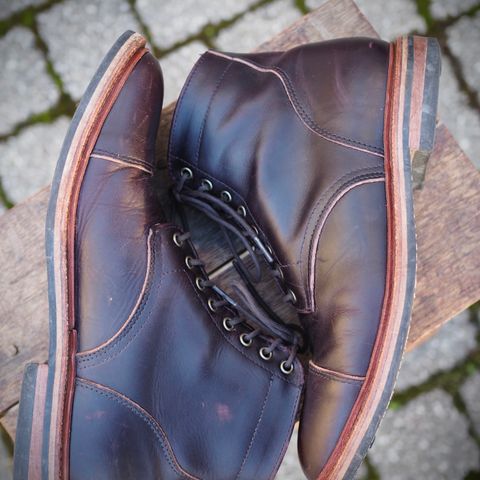 Parkhurst The Richmond in Seidel Dark Burgundy Double Shot