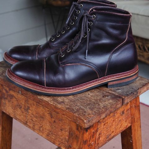 Parkhurst The Richmond in Seidel Dark Burgundy Double Shot