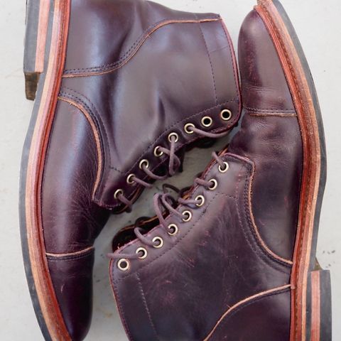 Parkhurst The Richmond in Seidel Dark Burgundy Double Shot