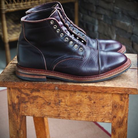 Parkhurst The Richmond in Seidel Dark Burgundy Double Shot