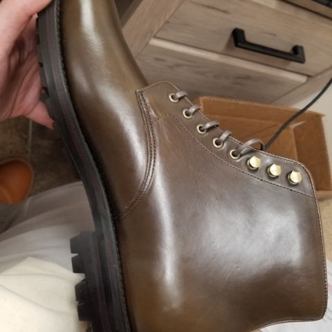Grant Stone Edward Boot in Horween Dark Olive Chromexcel