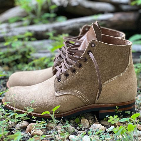 Viberg Boondocker in Horween Marine Field Roughout