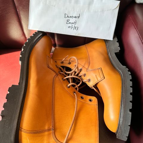 Tricker's Burford Country Boot in Acorn Antique Olivvia Classic