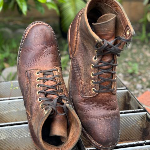 View photo of White's MP-Sherman Plain Toe in New Rosewood Waxed Elk Unicorn