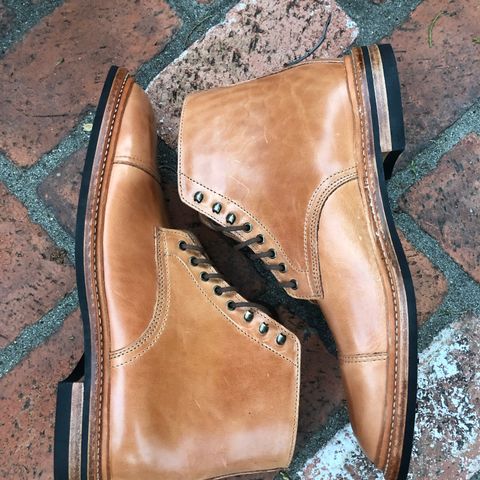 Oak Street Bootmakers Lakeshore Boot in Maryam Natural Horsebutt
