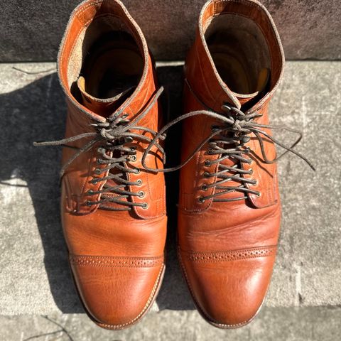 View photo of Viberg Service Boot BCT in Horween Natural Dublin