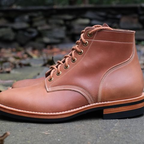 View photo of Onderhoud SVC01 Boondocker in Horween Unglazed Natural Shell Cordovan