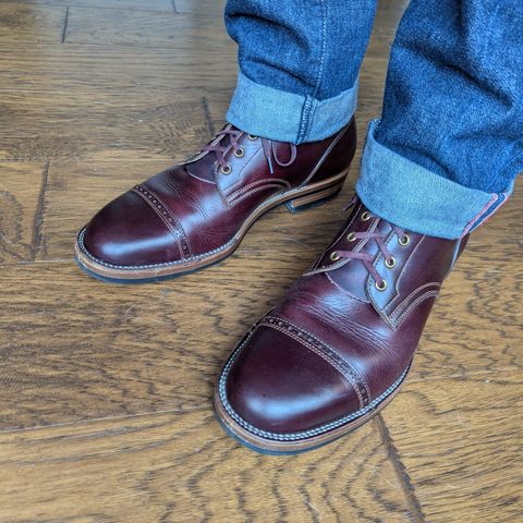 Iron Boots The Chosen One in Seidel Burgundy Double Shot