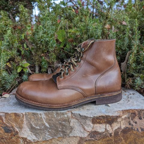 Oak Street Bootmakers Field Boot in Horween Natural Chromexcel