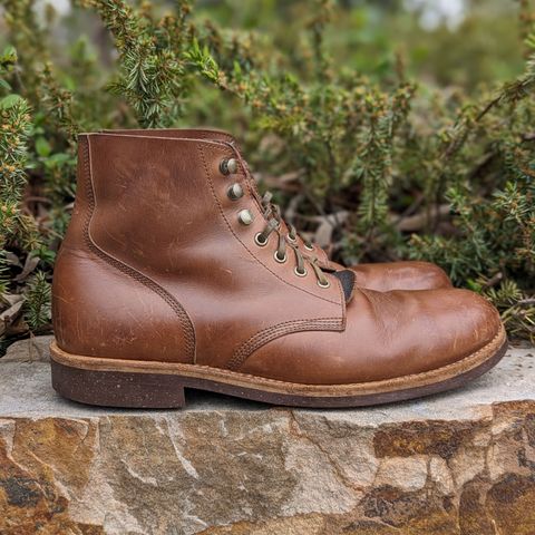 Oak Street Bootmakers Field Boot in Horween Natural Chromexcel